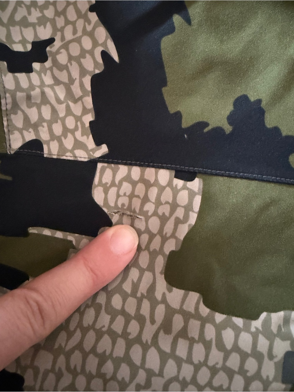 KUIU Kutana Storm Shell Jacket - Picture 4 of 6